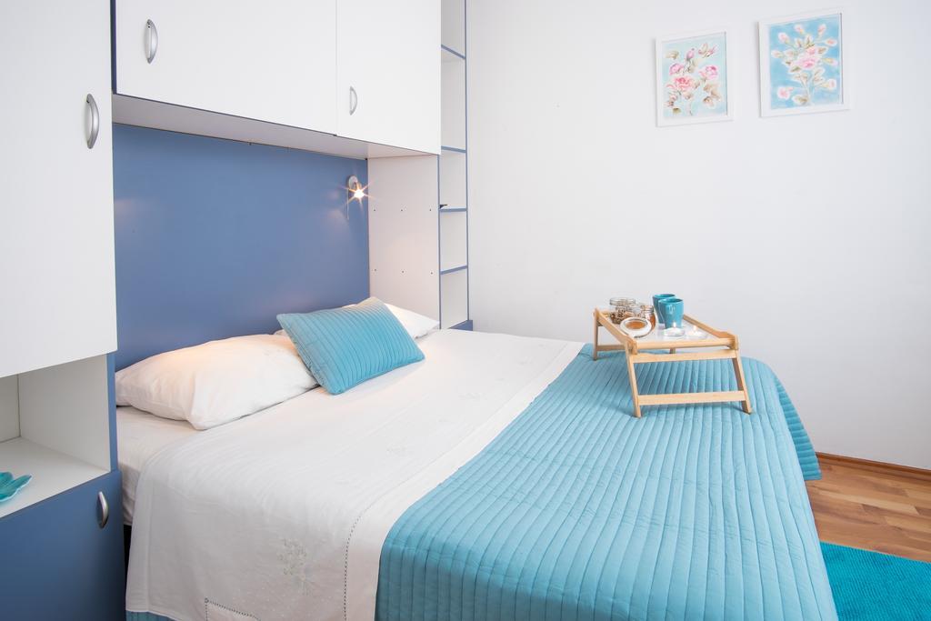 Apartment Katarina Малинска Номер фото